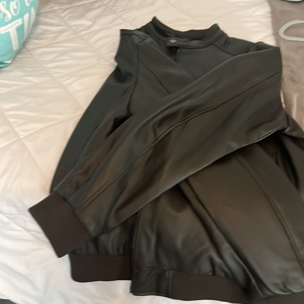 Guess leather jacket - Picture 5 of 5